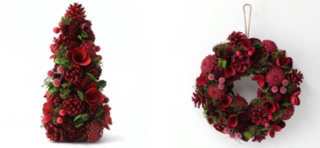 【ニトリ】左：ナチュラルタワーリース(レッド&リーフ iRC)　1,490円 右：ナチュラルリース(レッド&リーフ iRC)　1,490円