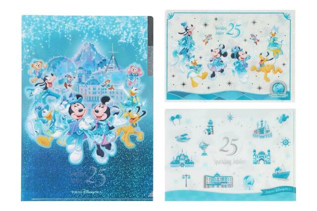 クリアホルダーセット 1,200円｜「東京ディズニーシー25周年“スパークリング・ジュビリー”」スペシャルグッズ｜販売店舗：東京ディズニーシー「エンポーリオ」｜発売日：2026年4月8日（水）
