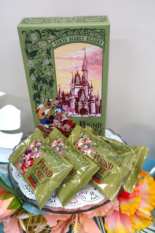 パウンドケーキ 紙箱 ミッキーマウスと仲間たち　1,500円