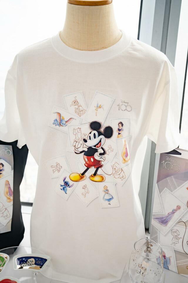 Ｔシャツ 各4,950円