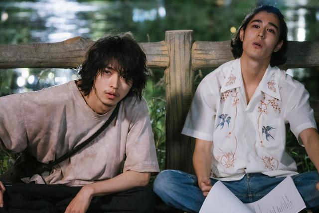  『劇場』7 月 17 日(金)全国公開/配信　配給:吉本興業 ©2020「劇場」製作委員会