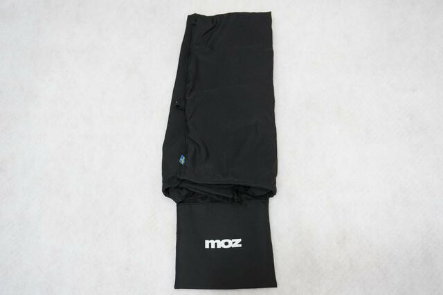 3つに折り畳んででポケットのサイズになるまで畳んでいけばOK