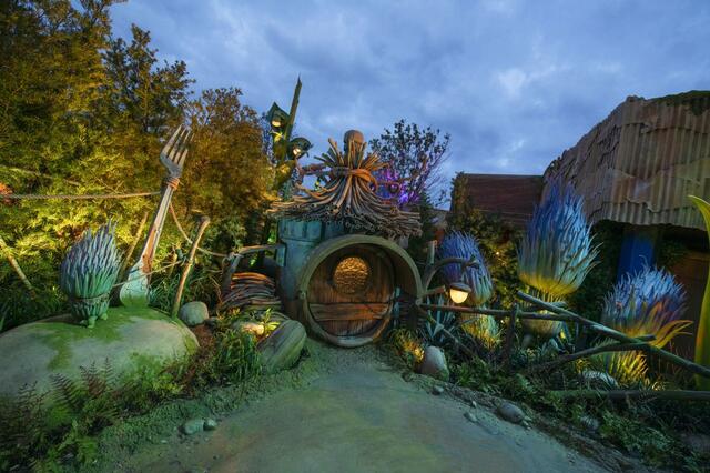 東京ディズニーシー「ファンタジースプリングス」内「フェアリー・ティンカーベルのビジーバギー」