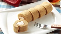 切れてるロールケーキ（メープルバター風味） 
