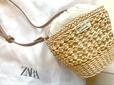 【ZARA ラフィアスタイル ミニクロスボディバッグ】暑い日でも蒸れや重さを気にせず気軽に使えます♪