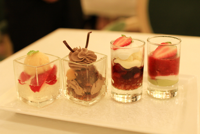 グラスデザート4種