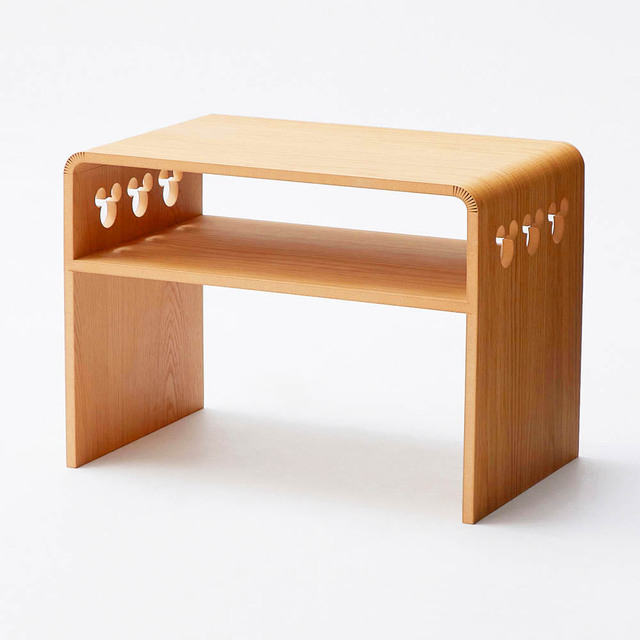 縦にも横にも使えるサイドテーブル「ミッキーモチーフ」 ｜￥ 21,800 （税込）