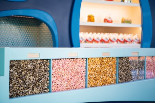 宇宙をテーマにしたポップコーン専門店「ビッグポップ」