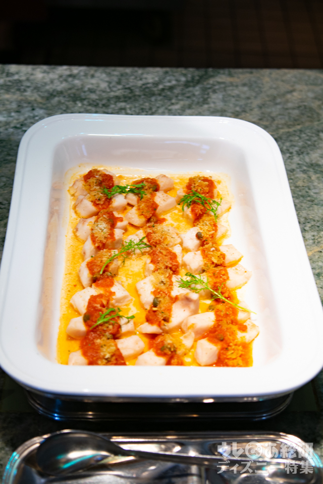 “ディズニー・イースター”ランチブッフェ／ディナーブッフェ｜東京ディズニーシー・ホテルミラコスタ「オチェーアノ」