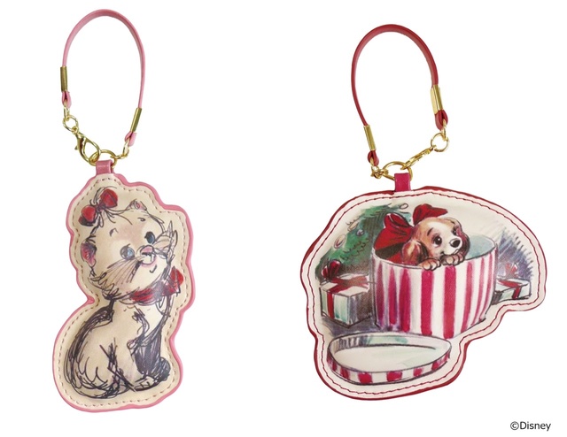 合皮キーホルダー（全2種）各種1,320円（税込）