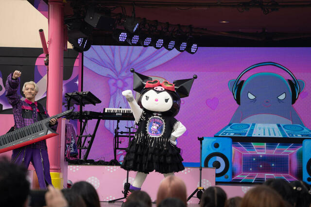 ユニバーサル・スタジオ・ジャパン「クロミ・ライブ ～世界クロミ化ツアー クリスタル・クリア～」