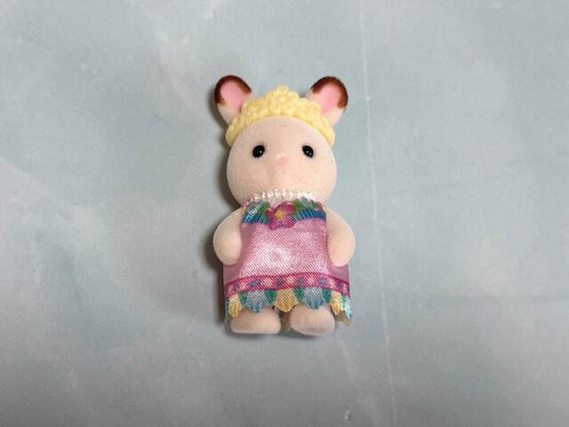 「2．ショコラウサギの赤ちゃん（ティアラ付き）（クレム）」でした♪