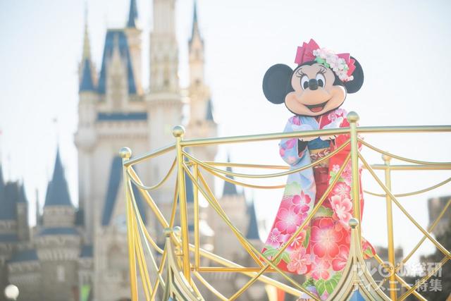 東京ディズニーランド 2022年 正月