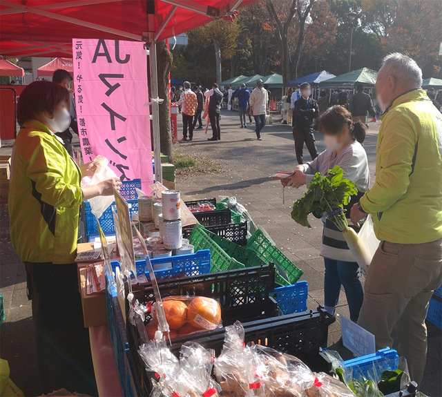 【府中の森公園】ファーマーズマーケット（他公園での様子）