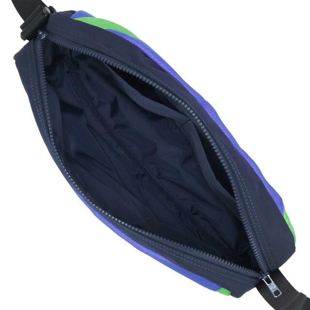 トートバッグ 22,000円|東京ディズニーリゾート「サーキュレーティングスマイル」グッズ|販売場所:東京ディズニーリゾート・アプリ|発売日:2025年12月4日(木)