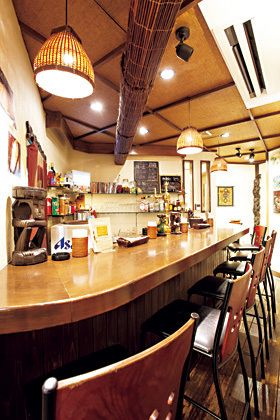  ZAZA（三軒茶屋）　内観