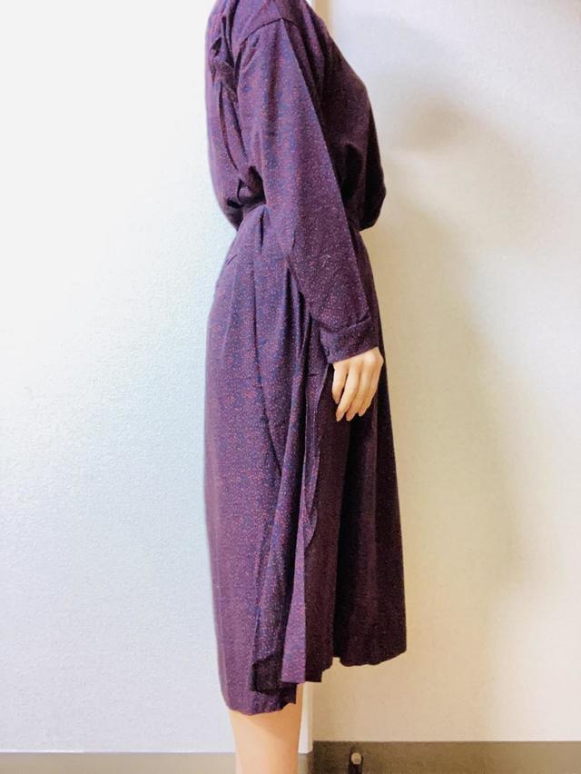 【UNIQLO（ユニクロ）×INES DE LA FRESSANGE　レーヨンプリントシャツワンピース】身体のラインが見えにくく着やせ効果も期待できる