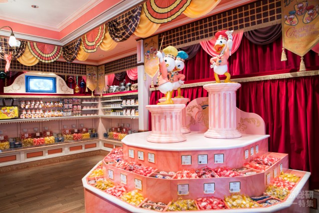 体験レポ】TDR35周年限定ショップで“チョコレートクランチ”を詰めて