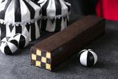 チェッカー・ザ・シーソーケーキ