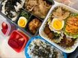 【ロピア 若鶏手羽とろ】肉・野菜・フルーツが揃ったお弁当！焼きたての鶏手羽とろが食欲をそそります♪