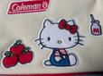 ハローキティ、りんご、Colemanロゴのワッペンが可愛い