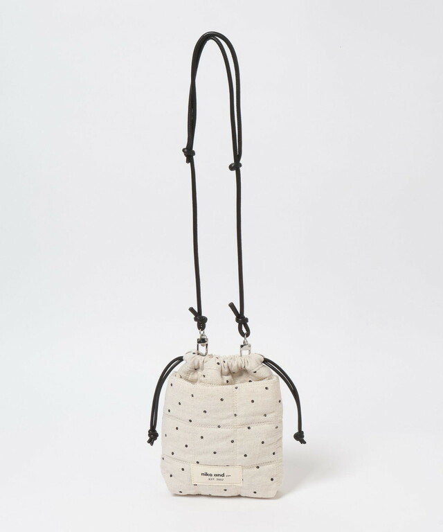 「キルト巾着ショルダーバッグ」3,300円(税込)