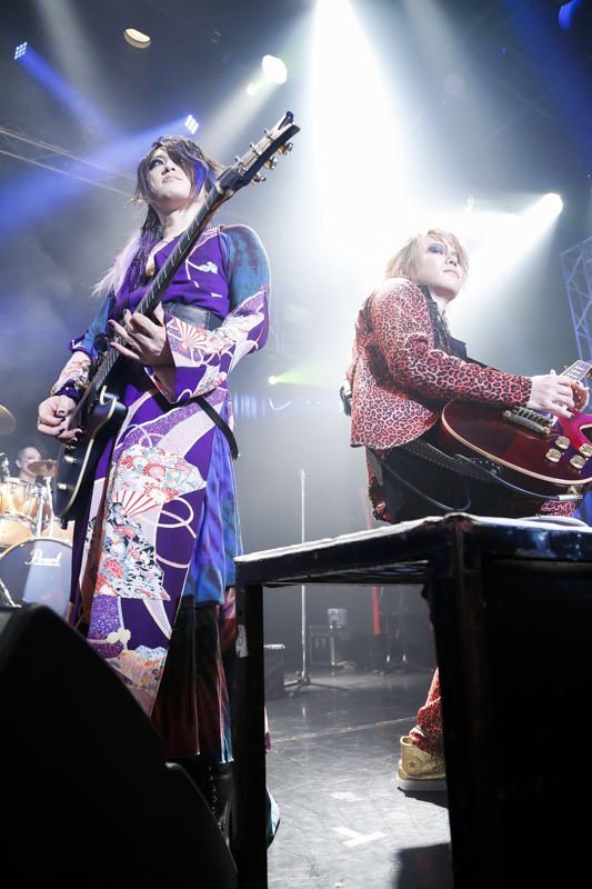 BORN・Ray（G）、K（G）