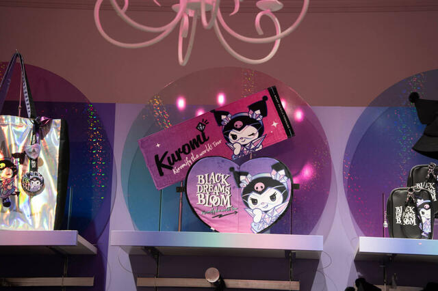 ユニバーサル・スタジオ・ジャパン「クロミ・ライブ ～世界クロミ化ツアー クリスタル・クリア～」グッズ