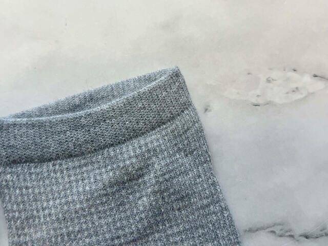 シックなグレー。1番取り入れやすいカラーですね！