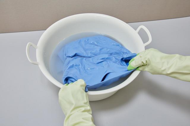 【ブラトップのニオイや型くずれを防ぐ洗い方】手洗いする