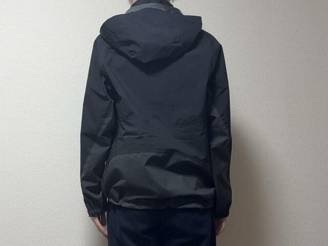 【ワークマン イナレム(R)ライトウォーム2WAYスタンドカラージャケット】保温性もかなり高いので、冬場のアウターとして重宝します◎