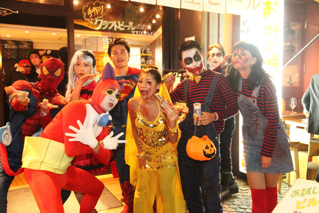 “川崎ハロウィン2014”のすごいコスプレたち