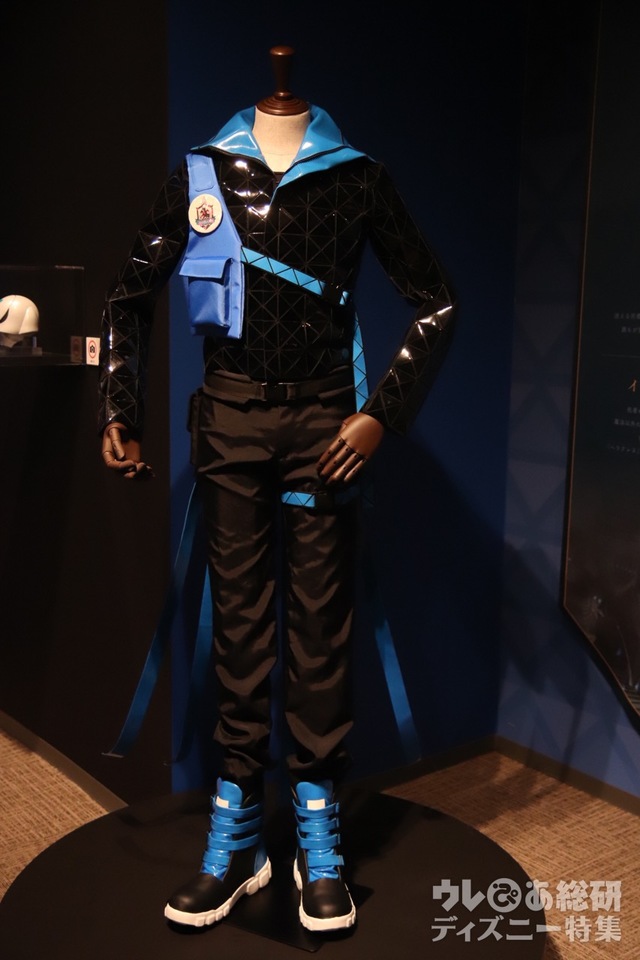 『ディズニー ツイステッドワンダーランド展｜ヴィランズから生まれた世界』