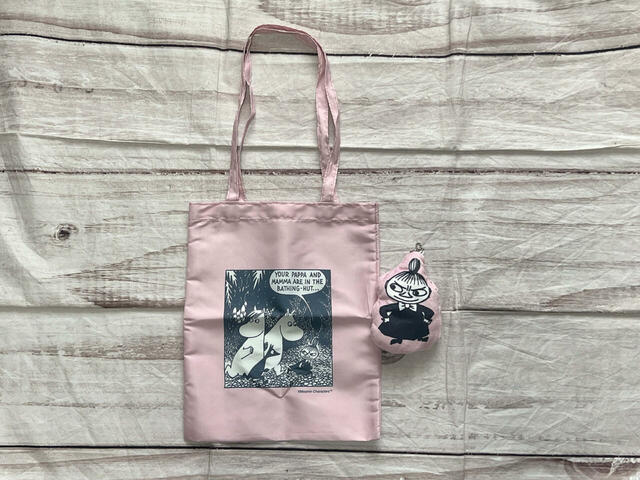 オトナピンクが“おしゃかわ”なトートバッグとチャームポーチの豪華2点セット！