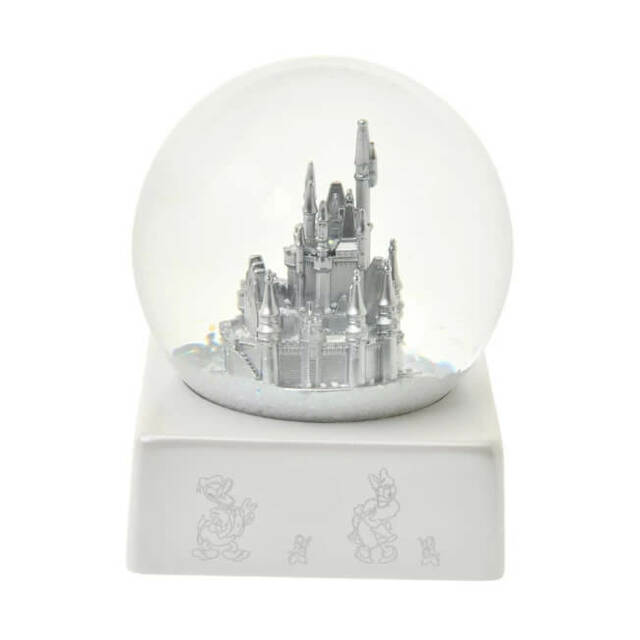 ミッキー＆フレンズ スノードーム 城 The Disney100 Platinum Celebration Collection 5,500円