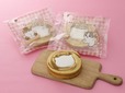 【mofusand】「ねこのキャラメル＆バニラクリームサンド」158円（パッケージ全2種）