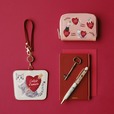 【Afternoon Tea LIVING×Cat’s ISSUE 第11弾】リールパス ￥2,970、キーコインケース ￥3,080、ボールペン ￥1,100