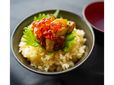 牡蠣の炊き込みご飯　いくら添え
