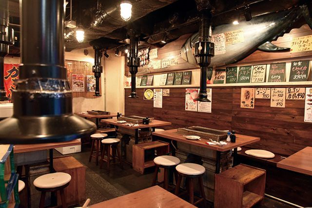 【魚】炭火焼・炉端焼がうまい店／【祐天寺】かき小屋祐天寺　店舗内観