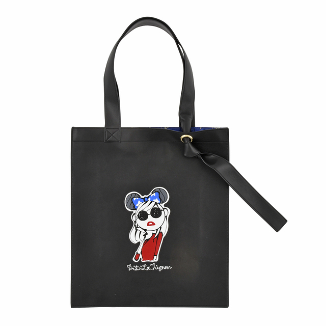 トートバッグ　3,900円