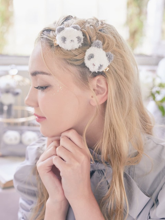 【Maison de FLEUR】「パンダツインズシリーズ」パンダヘアピン　各￥2,700