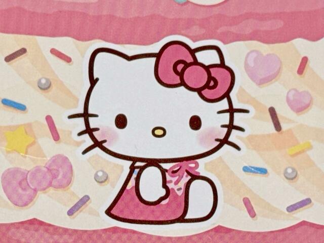 おめかししたキティちゃんがかわいい!