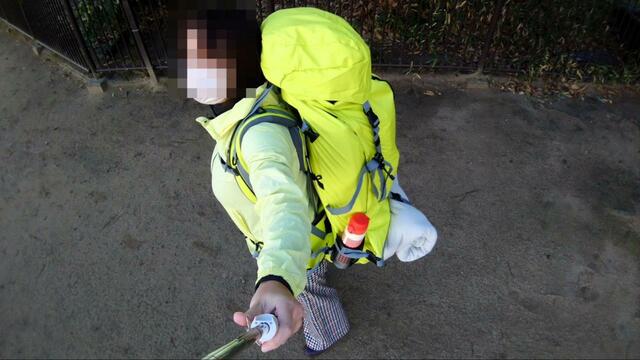 【ワークマン イナレムギア シェルパック80】 肩ベルトは調節可能