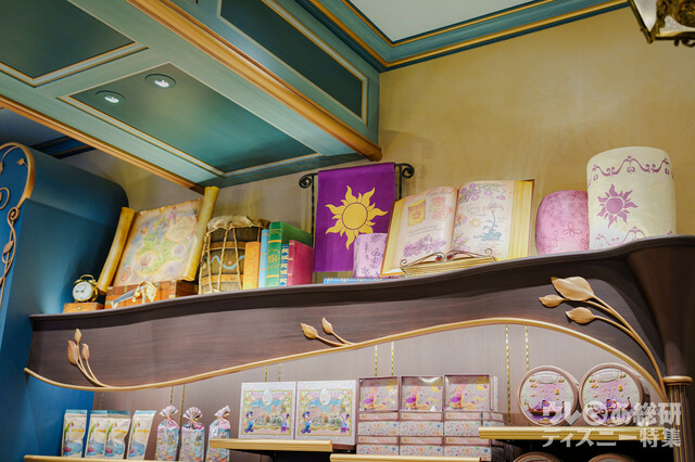 ショップ ファンタジースプリングス・ギフト店内