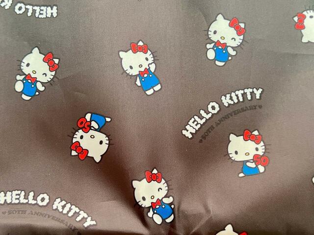 さまざまなポージングのキティちゃんがキュート！