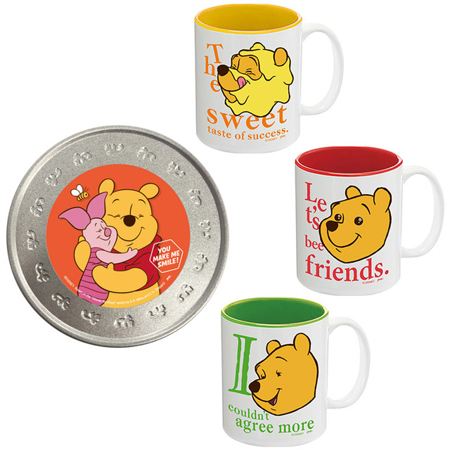 アップルレモンティー 1,728円、マグカップ 1,694円｜ディズニー「くまのプーさん」おひさまマーケット