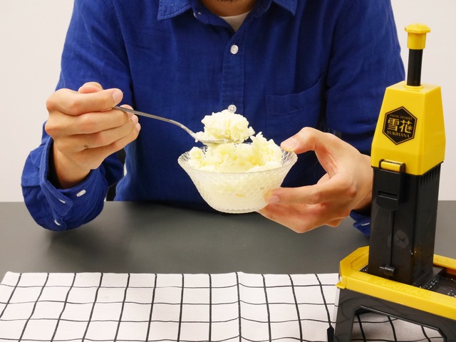 簡単に、さらさらふわふわの豆乳かき氷が！