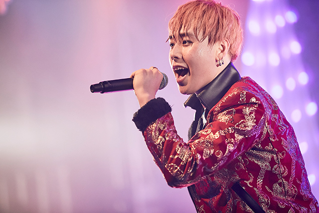 CODE-Vウシク＠12月25日、東京・shibuya duo MUSIC EXCHANGE