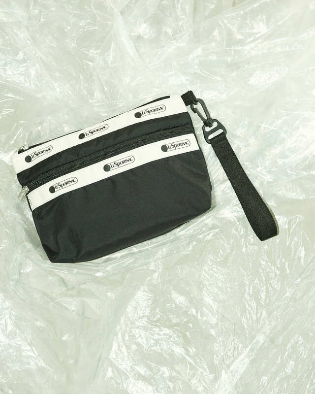 「別注COSMETIC CLUTCH」COLOR：BLACK　￥5,720(税込)