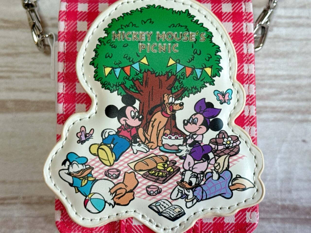 しまむら　ディズニー　ポーチ&口紅&ミラー&ケース付きコーム　5点セット しまむら ディズニー ミラー&ポーチ&口紅&ケース付きコーム 5点